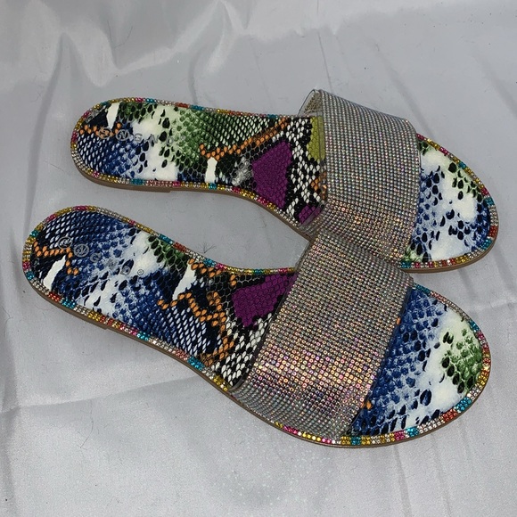 SNAKE PRINT RHINESTONE SLIDES - Picture 3 of 7